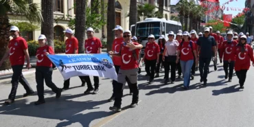 Manisa'da mesir coşkusu doğaya taşındı haberi