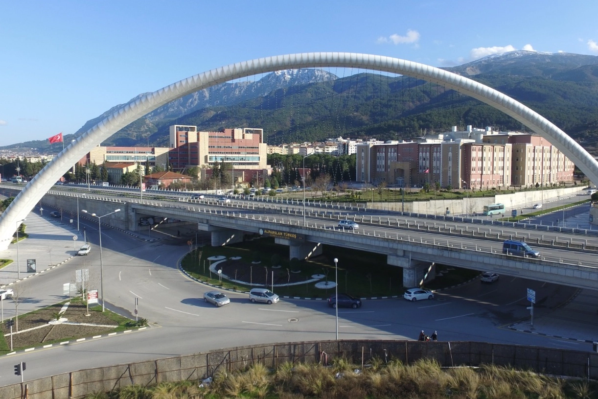 Manisa'nın duvarları genç sanatçılarla şekillenecek haberi