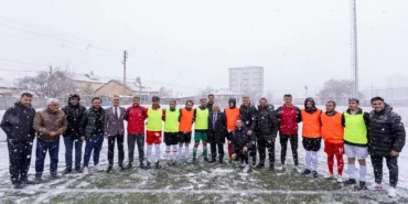 Memduh Büyükkılıç'tan görme engelli milli takıma ziyaret haberi