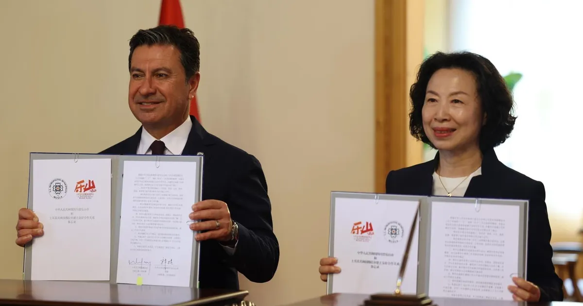 Muğla ile Leshan arasında kardeşlik köprüsü kuruluyor haberi