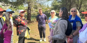 Muratpaşa’nın kıdemlileri tarihle buluştu haberi