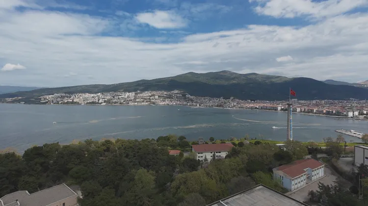 Müsilaj Gemlik Körfezi'nde yeniden görüldü haberi