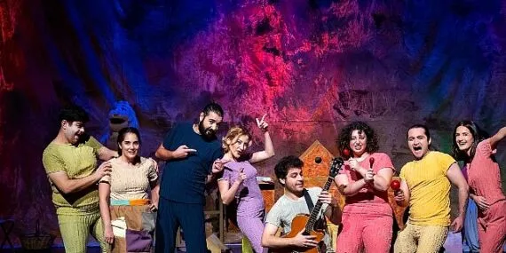 Odeabank’ın Eşit Masallar tiyatro oyunu 23 Nisan’a özel sahnelenecek haberi