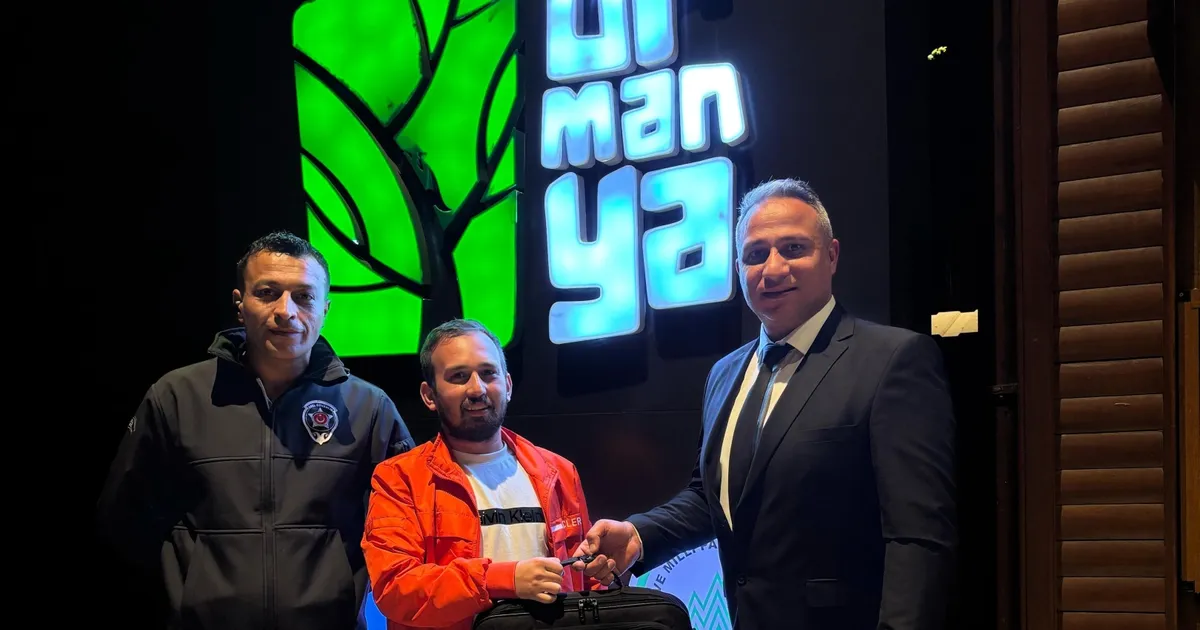 Ormanya’dadüşürülenpara dolu çanta sahibini buldu haberi