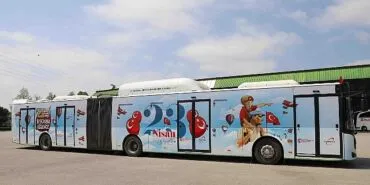 Otobüs ve tramvaylar 23 Nisan'a özel giydirildi haberi