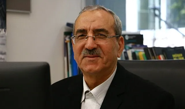 Prof. Dr. Niyazi Beki:  “Hz. Peygamber’in doğumu, kâinat kitabını insanlığa okutan bir muallimin doğumudur.” haberi