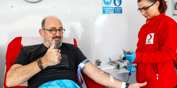 Prof. Dr. Sinan Canan’dan kan bağışı çağrısı: Bahar geldi, kan dostu olalım haberi