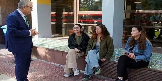 Rektör Prof. Dr. Budak, “Öğrencilerimizin akademik gelişimlerine katkı sunmayı sürdürüyoruz” haberi