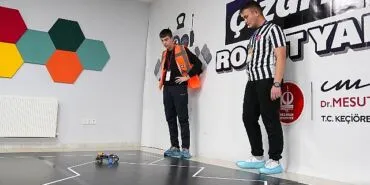 Robot Yarışmasında Ödüller Sahiplerini Buldu haberi