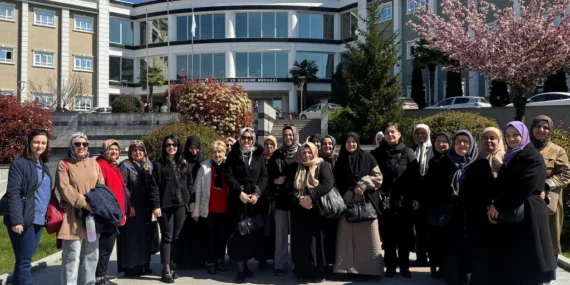 Sakarya Büyükşehir’in özel çocukları aileleriyle birlikte panelde buluştu haberi