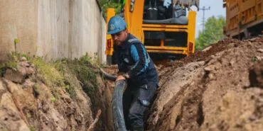 Sakarya Hendek'te Uzunçarşı’nın içme suyu altyapısına yenileme