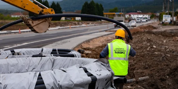 Sakarya'nın o caddesinde altyapı çalışmaları devam ediyor haberi