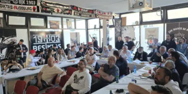 Samet Aybaba Stuttgart’ta taraftarlarla buluştu... Almanya’da Samet Aybaba fırtınası haberi