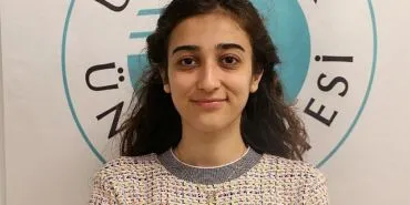 Sigara dumanı, kirli ve tozlu hava ses tellerini tahriş ediyor! haberi