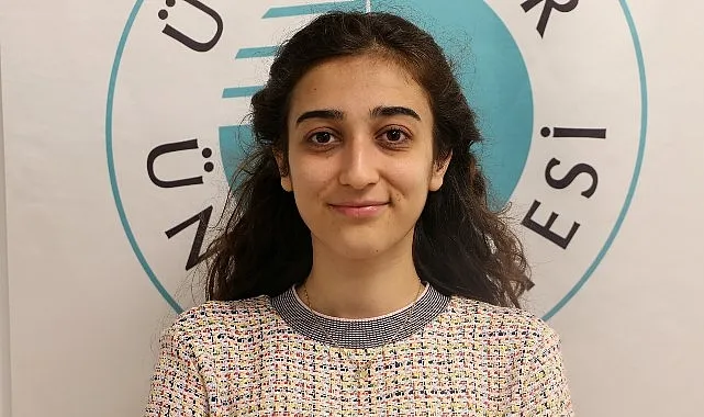 Sigara dumanı, kirli ve tozlu hava ses tellerini tahriş ediyor! haberi