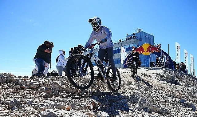 Sky To Sea Dağ Bisikleti Yarışları başladı haberi