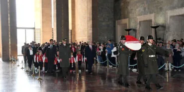 TEGV çocukları Ata'nın huzurunda haberi