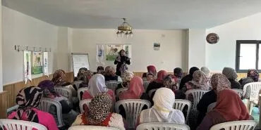 TİKAV, “Önlem Al, Güvende Kal” Projesi ile Kırsal Bölgelerde Yaşayan Kadınlara Afetlerden Korunma Eğitimi Verecek haberi