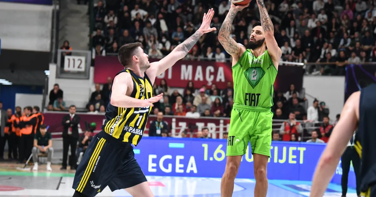 TOFAŞ, Fenerbahçe Beko’ya tek sayıyla yenildi haberi