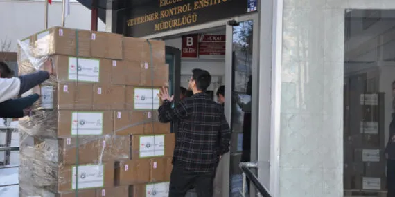 TUCSAP kapsamında Veteriner Hekimlere nekropsi setleri dağıtıldı haberi