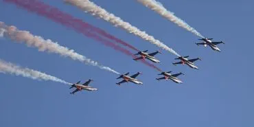 Türk Yıldızları’ndan Antalya semalarında nefes kesen gösteri haberi