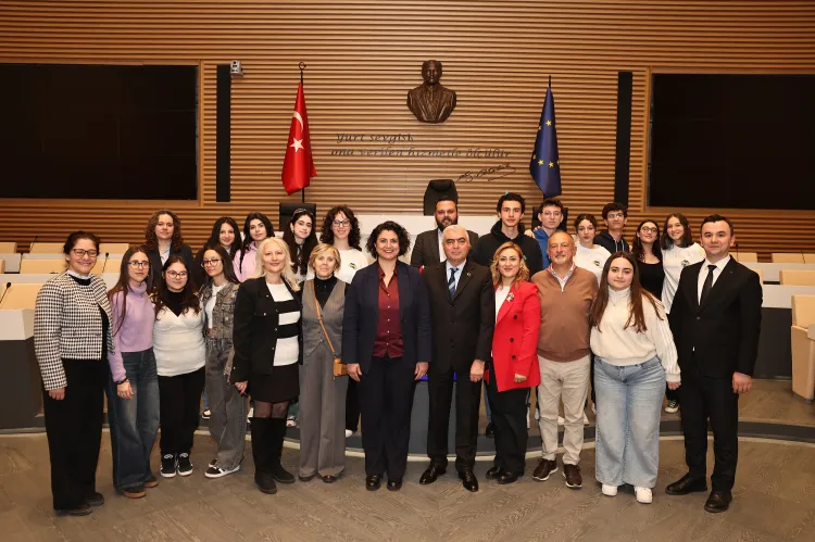 Türk ve İtalyan gençler Nilüfer’de iklim için buluştu haberi