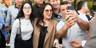 Türkan Şoray'a Osmangazi’de sevgi seli haberi