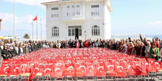 Tutuklu gençlere Mudanya Mütareke Meydanı'ndan adalet çağrısı! haberi