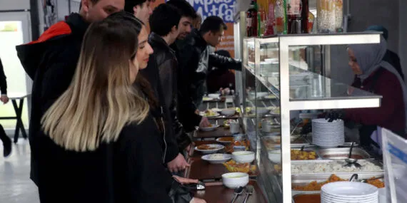 Üniversitelilere uygun fiyatlı lezzet durağı! haberi