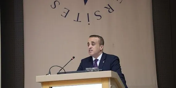 Uzm. Dr. Bekir Aktura: “Sağlık hizmetlerinde ekip çalışması hasta memnuniyetini artırır." haberi