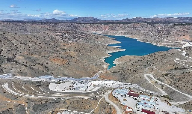 Vali Akın ve Başkan Altay Hadimi Tüneli İnşaatı ile Yerköprü Şelalesi’nde İncelemelerde Bulundu haberi