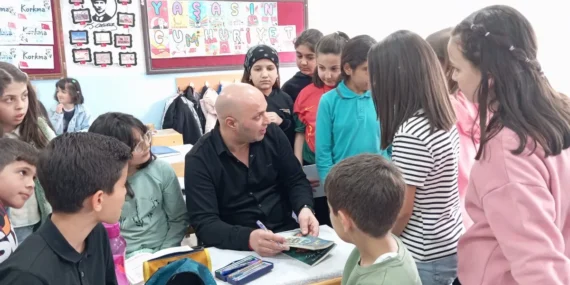 Van'da okur-yazar buluşması haberi