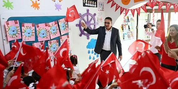 Yiğit, anaokulu öğrencilerinin 23 Nisan coşkusuna ortak oldu haberi