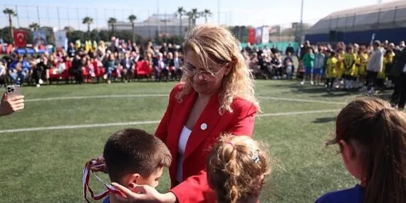 "Bakırköy Egemenlik Festivali" 23 Nisan’ın coşku dolu ruhunu yaşattı haberi