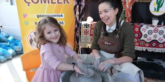 "Gezen Çömlek Atölyesi" çocukların ilgi odağı oldu haberi