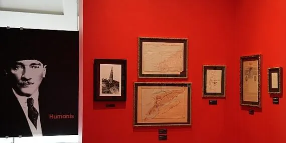 "Karanlıkta Akan Bir Yıldız: Mustafa Kemal Atatürk" sergisi İstanbul’da açıldı haberi
