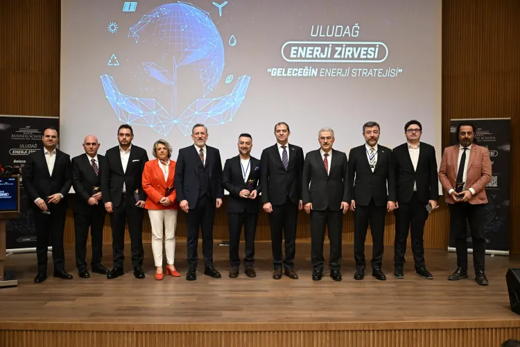 ‘Geleceğin Enerji Stratejisi’ Uludağ Enerji Zirvesi’nde konuşuldu haberi