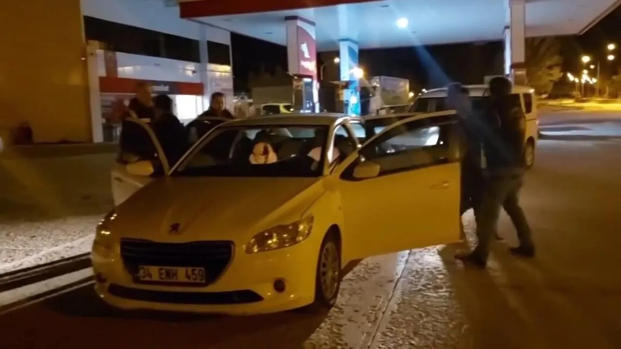 4 Düzensiz Göçmen Bayburt'ta Yakalandı! Haberi