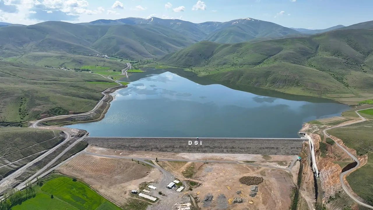 57 Bin Dekar Bereketlenecek, Bayburt Kırklartepe Barajı Sulama İnşaatında Son Durum Haberi
