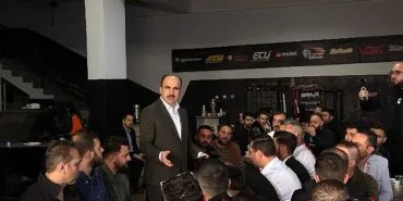 Başkan Altay, Çalışan Gençlik Meclisi ile Otomobil ve Motor Spor Kulübü Üyeleriyle Buluştu haberi