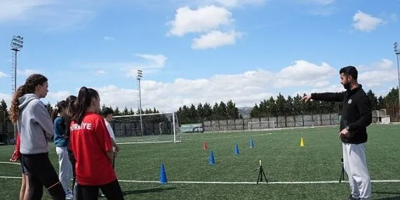 Büyükşehir'den gençlere tam destek haberi