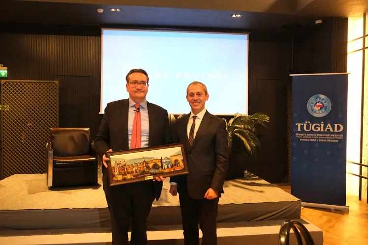 TÜGİAD Bursa'da ekonomiye stratejik bakış haberi