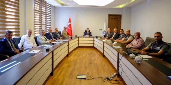 Bayburt 2025 Yatırım ve Projeleri Değerlendirildi Haberi