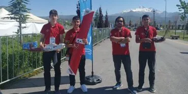 Bayburt Anadolu İmam Hatip Lisesi RoboHatip Takımı Türkiye Sekizincisi Oldu! Haberi