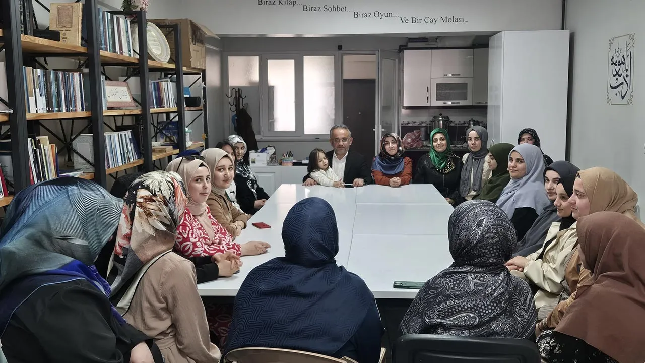 Bayburt Müftüsü Bayram Danacı, Gençlere Zamanın Kıymetini Anlattı Haberi