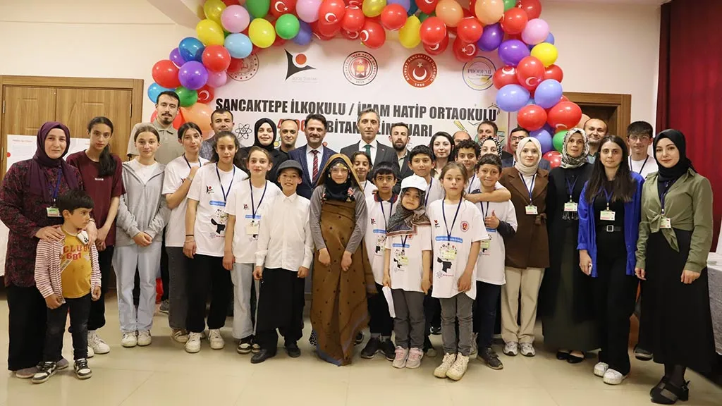 Bayburt Sancaktepe İlkokulu/İmam Hatip Ortaokulu TÜBİTAK 4006 Bilim Fuarı Haberi