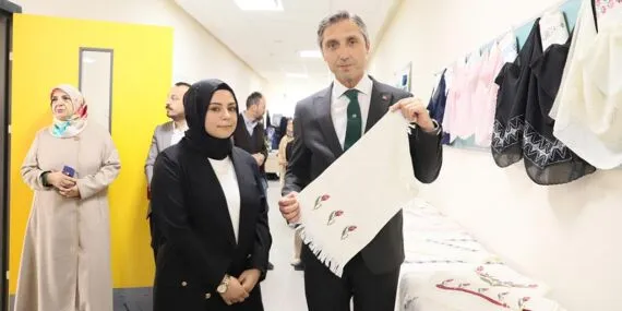 Bayburt Süleyman Ersoy İlkokulu Yıl Sonu El Sanatları Sergisi Haberi