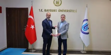Bayburt Üniversitesi Rektörü Türkmen'e Vali Eldivan'dan Hayırlı Olsun Ziyareti Haberi