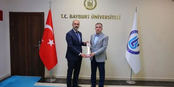 Bayburt Üniversitesi Rektörü Türkmen’e Vali Eldivan’dan Hayırlı Olsun Ziyareti Haberi