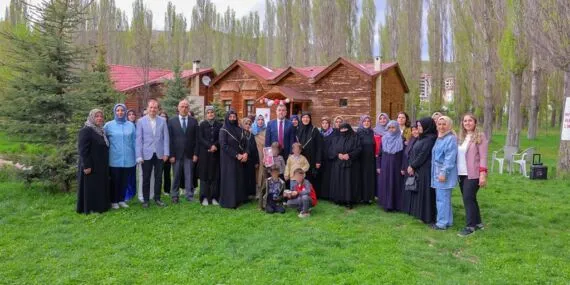 Bayburt’ta Anneler Günü Buluşması, Şehit ve Gazi Anneleri Unutulmadı Haberi